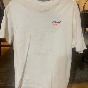 Nike T shirt
